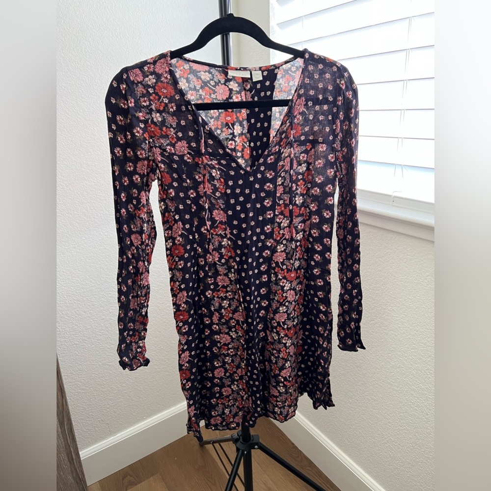 Hinge dress